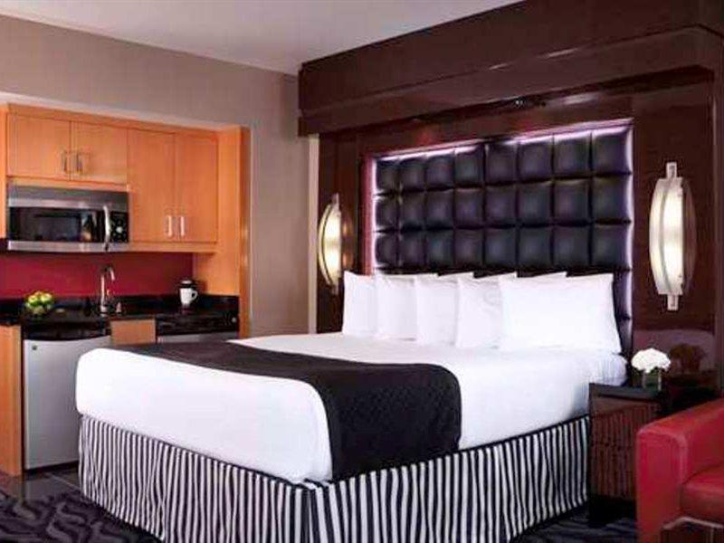 Hilton Grand Vacations Club Elara Center Strip Las Vegas Room photo